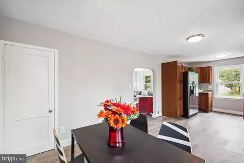 8413 Geneva Rd, Pasadena, MD 21122 photo 8