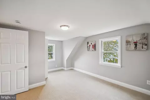 8413 Geneva Rd, Pasadena, MD 21122 photo 16