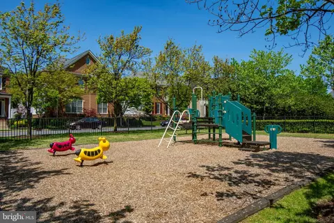 Other - 747 Pearson Point Pl, Annapolis, MD 21401 photo 25 of 37