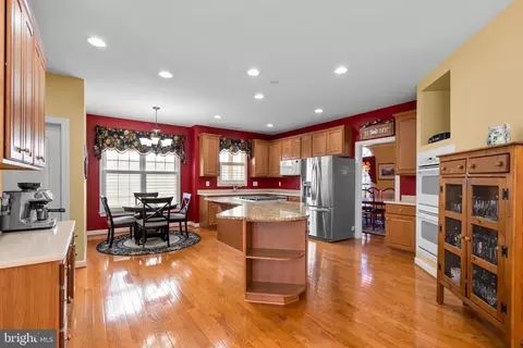 Kitchen - 747 Pearson Point Pl, Annapolis, MD 21401 photo 1 of 5