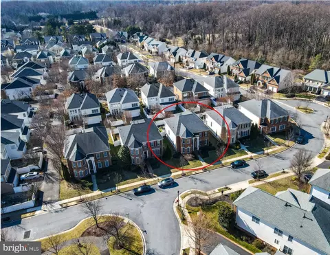 View/Area - 747 Pearson Point Pl, Annapolis, MD 21401 photo 4 of 11