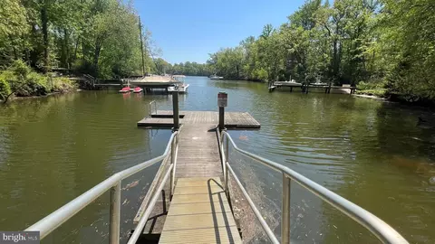 Other - 747 Pearson Point Pl, Annapolis, MD 21401 photo 30 of 37
