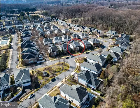 View/Area - 747 Pearson Point Pl, Annapolis, MD 21401 photo 5 of 11