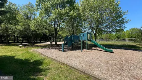 Other - 747 Pearson Point Pl, Annapolis, MD 21401 photo 34 of 37