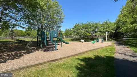 Other - 747 Pearson Point Pl, Annapolis, MD 21401 photo 33 of 37