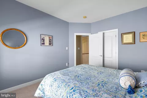 Bedroom - 747 Pearson Point Pl, Annapolis, MD 21401 photo 5 of 6
