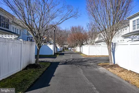 Other - 747 Pearson Point Pl, Annapolis, MD 21401 photo 23 of 37