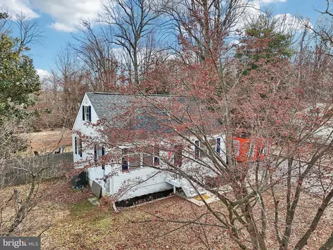 1841 Chesapeake Rd, Pasadena, MD 21122 photo 3