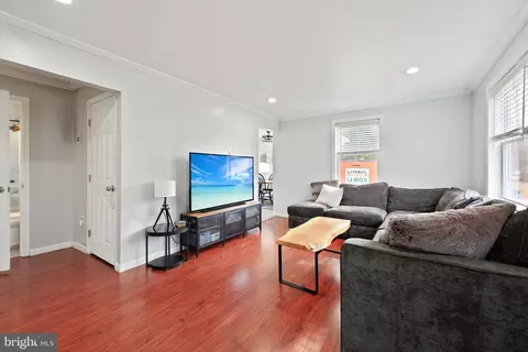 1841 Chesapeake Rd, Pasadena, MD 21122 photo 9
