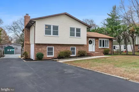 125 Pinecrest Dr, Annapolis, MD 21403 photo 2