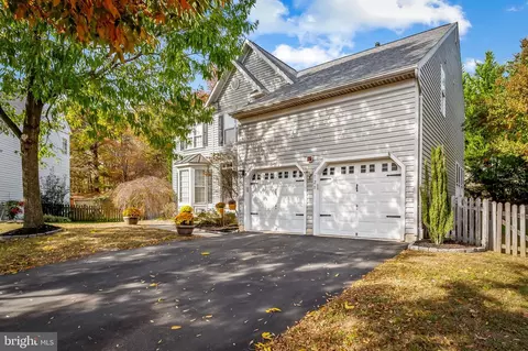 128 Farmbrook Ln, Hanover, MD 21076
