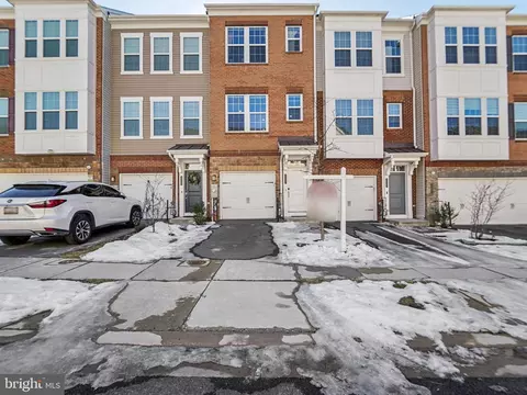 2537 Debert Cir, Hanover, MD 21076