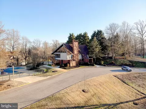 View/Area - 832 Coachway, Annapolis, MD 21401 photo 4 of 17