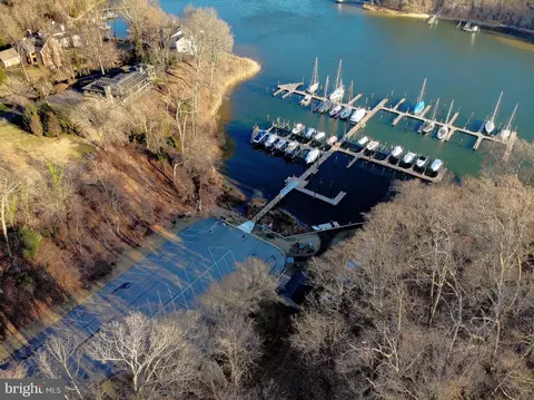 View/Area - 832 Coachway, Annapolis, MD 21401 photo 2 of 17