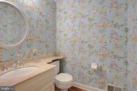Bath - 832 Coachway, Annapolis, MD 21401 photo 1 of 7