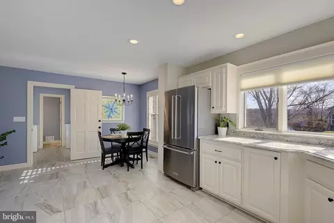 Kitchen - 832 Coachway, Annapolis, MD 21401 photo 4 of 5
