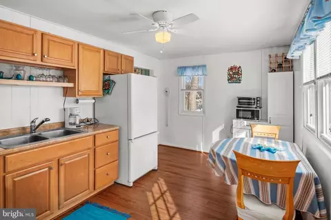 3902 Calawasse Rd, Edgewater, MD 21037 photo 10