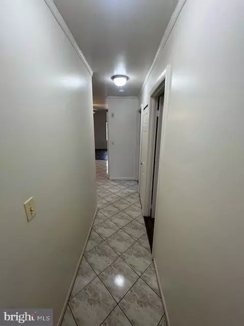 Entry Way - 1640 Bay Ridge Rd, Edgewater, MD 21037 photo 3 of 3