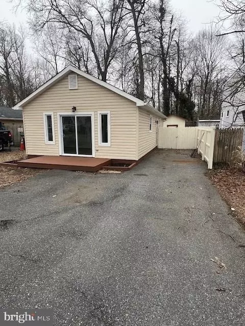 1640 Bay Ridge Rd, Edgewater, MD 21037