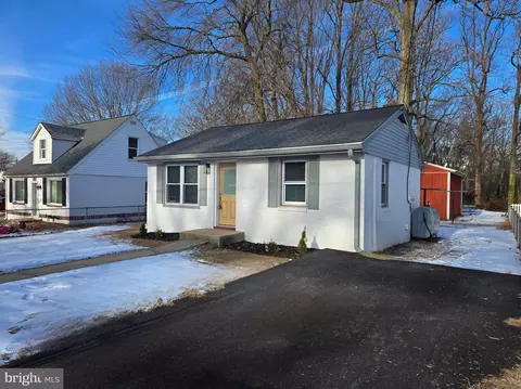 240 Arundel Rd, Pasadena, MD 21122 photo 30
