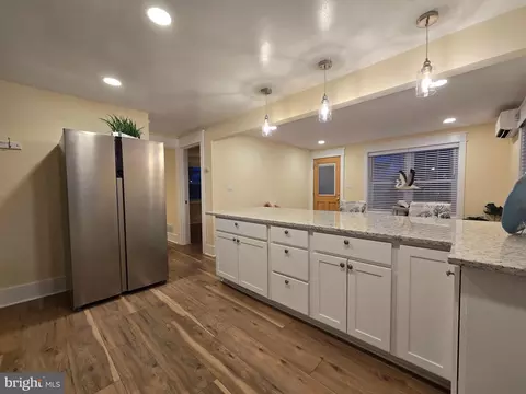 240 Arundel Rd, Pasadena, MD 21122 photo 6