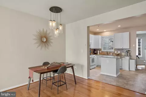 Dining - 2134 Millhaven Dr #134, Edgewater, MD 21037 photo 1 of 2
