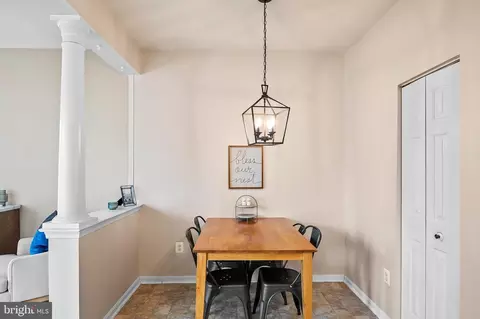 Dining - 2134 Millhaven Dr #134, Edgewater, MD 21037 photo 2 of 2