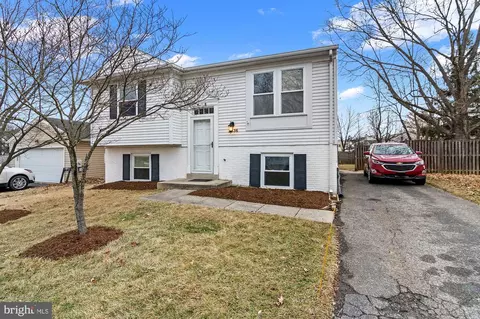 2336 Westport Ln, Crofton, MD 21114