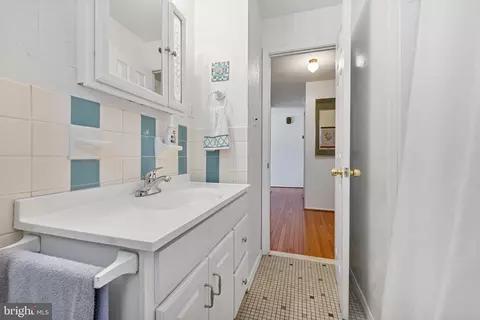 311 Park Hall S, Laurel, MD 20724 photo 15