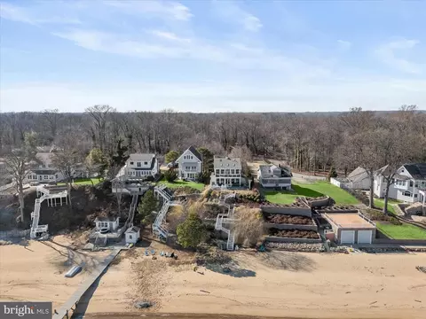 View/Area - 8165 Bayside Dr, Pasadena, MD 21122 photo 14 of 16