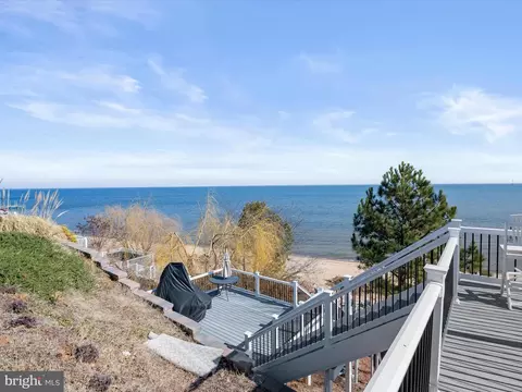 View/Area - 8165 Bayside Dr, Pasadena, MD 21122 photo 3 of 16