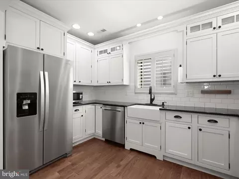 Kitchen - 8165 Bayside Dr, Pasadena, MD 21122 photo 3 of 6