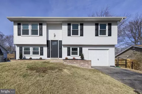 2310 Maytime Dr, Gambrills, MD 21054