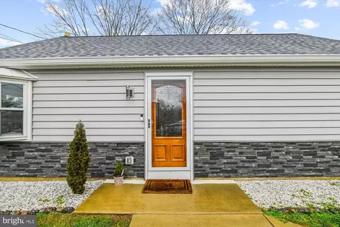 Other - 2925 Chestnut Rd, Edgewater, MD 21037 photo 1 of 8