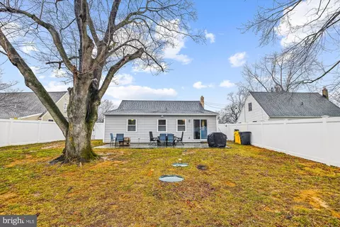 Exterior - 2925 Chestnut Rd, Edgewater, MD 21037 photo 2 of 3
