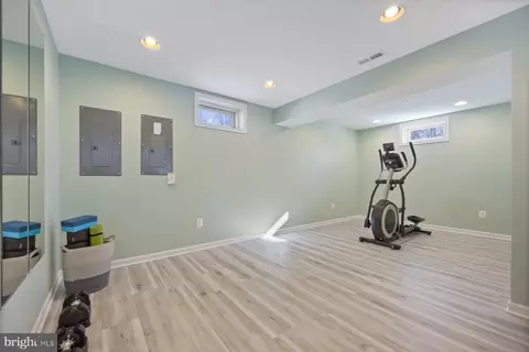 7607 Gigur Dr, Hanover, MD 21076 photo 31