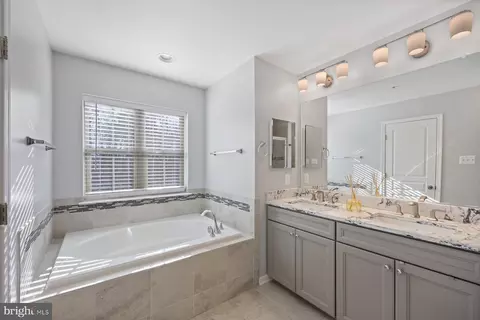 7607 Gigur Dr, Hanover, MD 21076 photo 20