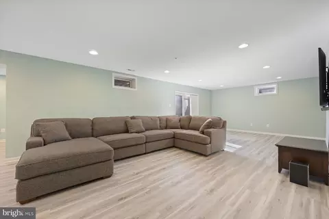 7607 Gigur Dr, Hanover, MD 21076 photo 28