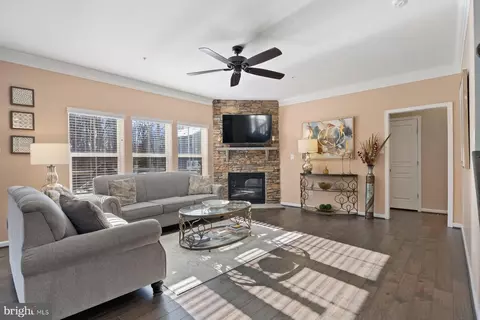 7607 Gigur Dr, Hanover, MD 21076 photo 8