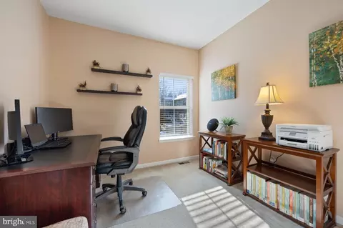 7607 Gigur Dr, Hanover, MD 21076 photo 14