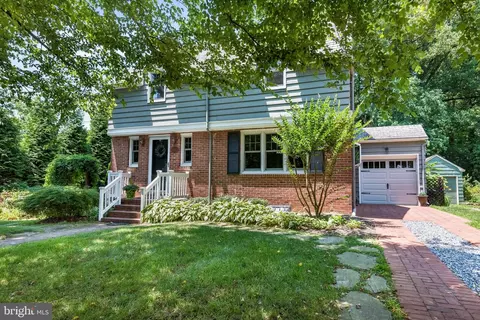 214 S Cherry Grove Ave, Annapolis, MD 21401