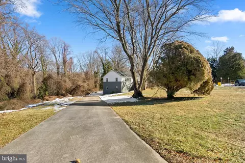 56 Old Frederick Rd, Arnold, MD 21012 photo 4