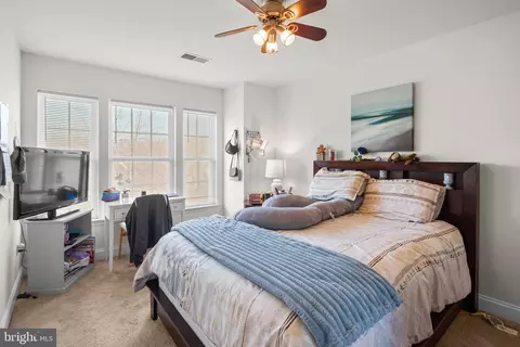 Bedroom - 866 Stonehurst Ct, Annapolis, MD 21409 photo 3 of 4