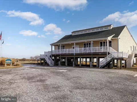 Exterior - 1508 Cedarhurst Rd, Shady Side, MD 20764 photo 6 of 8