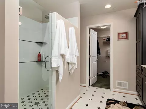 Other - 2062 Knollview Ave, Pasadena, MD 21122 photo 3 of 15