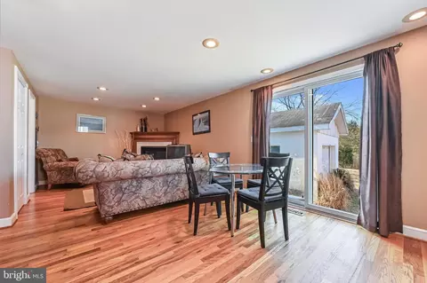 Other - 3602 S River Ter, Edgewater, MD 21037 photo 3 of 6