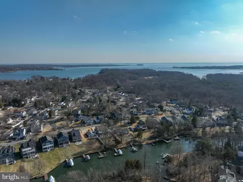 View/Area - 3602 S River Ter, Edgewater, MD 21037 photo 9 of 11