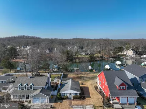 View/Area - 3602 S River Ter, Edgewater, MD 21037 photo 7 of 11
