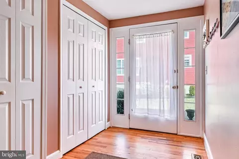 Entry Way - 3602 S River Ter, Edgewater, MD 21037 photo 1 of 3