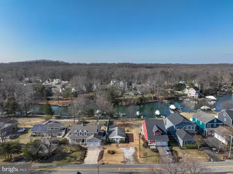 View/Area - 3602 S River Ter, Edgewater, MD 21037 photo 10 of 11